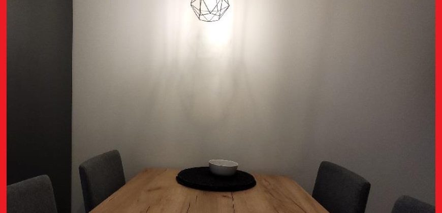 Eleganckie 2 pokoje z loggią na Powiślu – WOLNE !